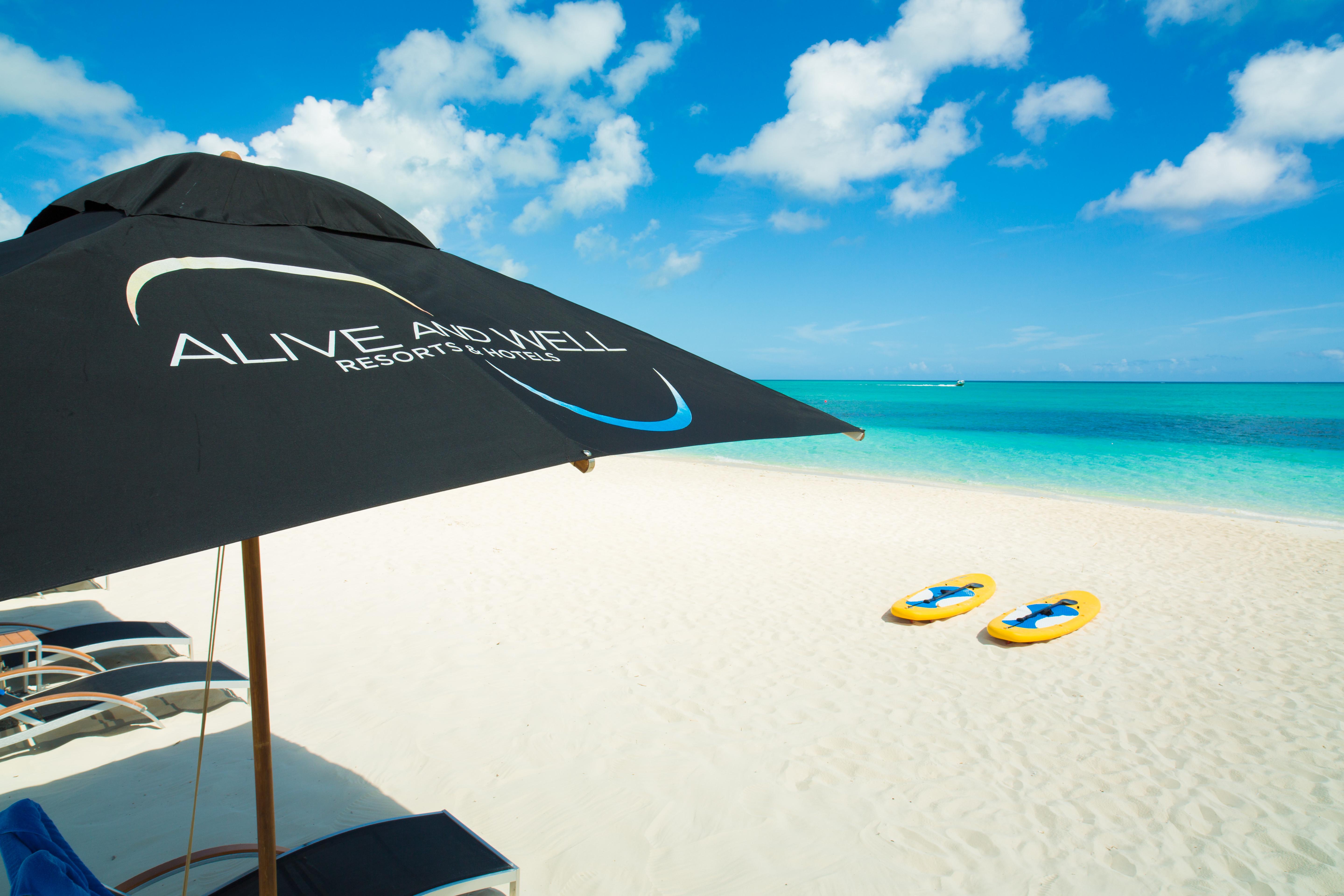 One On Marlin Resort (Adults Only) Turtle Cove Exteriör bild