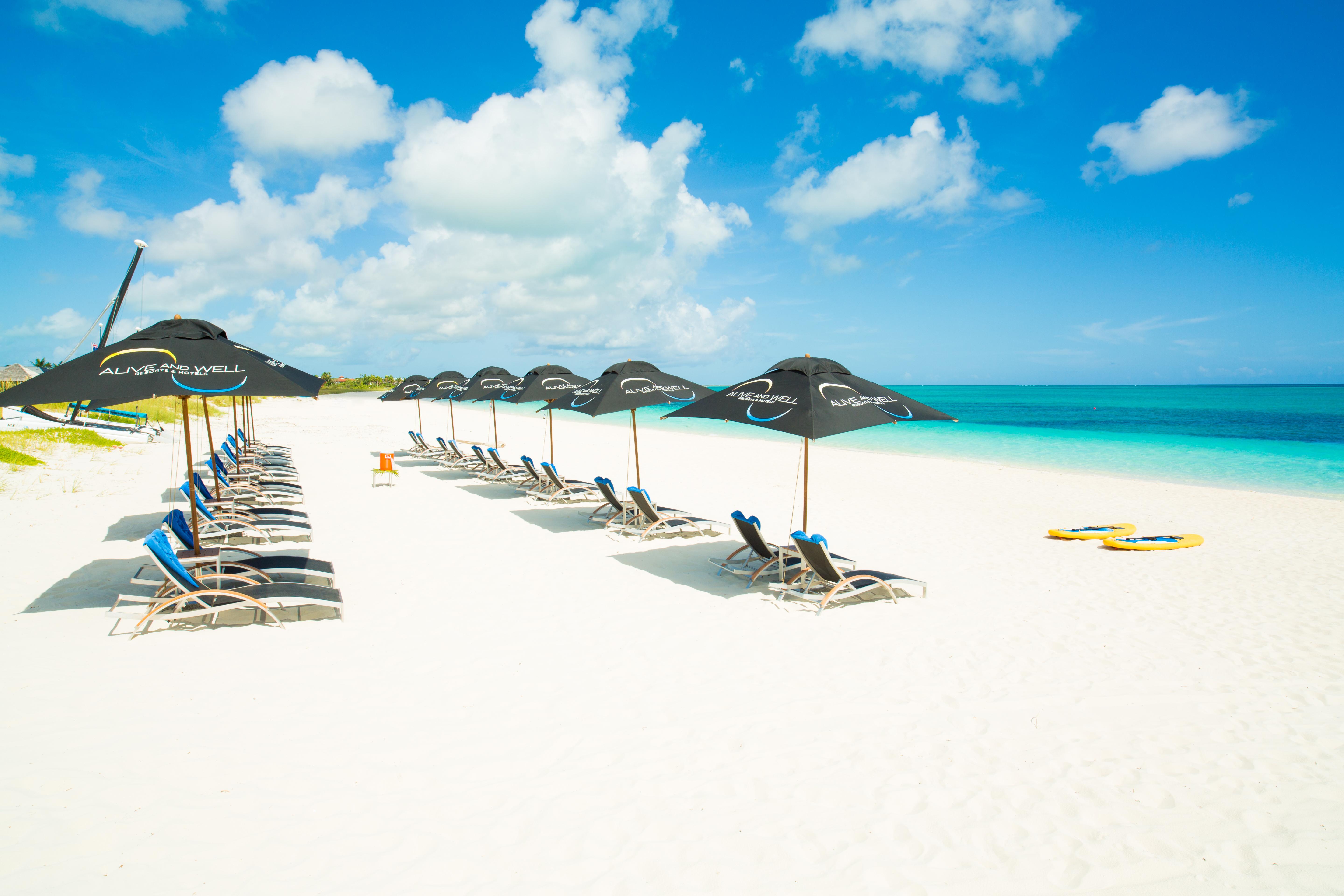 One On Marlin Resort (Adults Only) Turtle Cove Exteriör bild